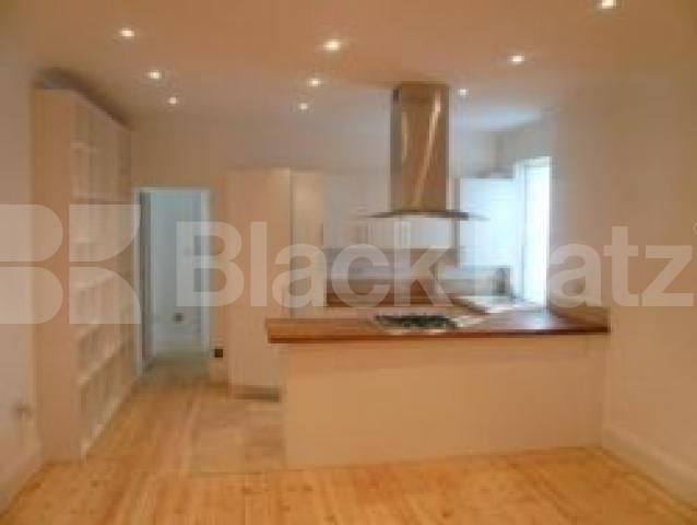 			LET, 1 Bedroom, 1 bath, 1 reception Ground Floor Flat			 Crescent Road, Crouch End